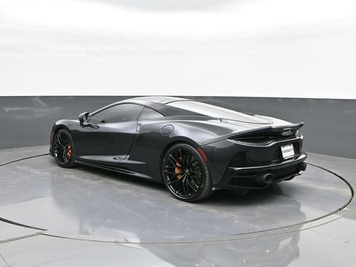 2022 McLaren GT Coupe