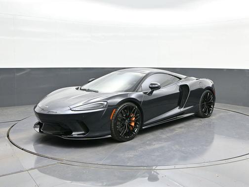 2022 McLaren GT Coupe