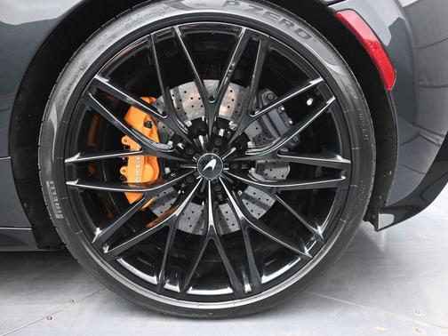 2022 McLaren GT Coupe