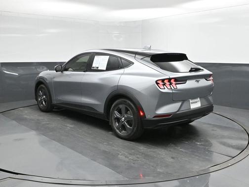 2021 Ford Mustang Mach-E Select