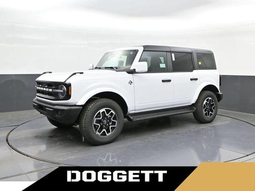 OXFORD WHITE 2026 Ford Bronco Outer Banks