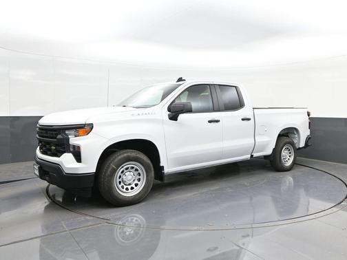 Summit White 2025 Chevrolet Silverado 1500 WT