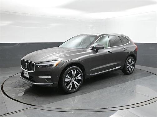 2022 Volvo XC60 B6 Inscription