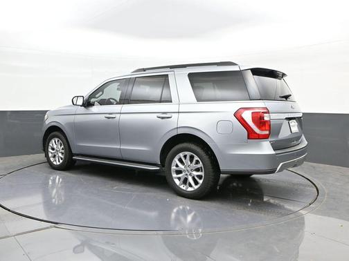 ICONIC SILVER METALLIC 2020 Ford Expedition XLT