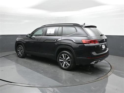 2023 Volkswagen Atlas 2.0T SE