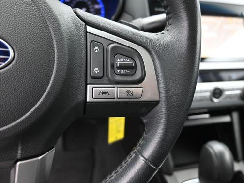 Carbide Gray Metallic 2017 Subaru Legacy Premium