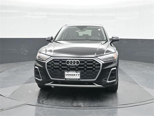 2022 Audi Q5 45 S line Prestige