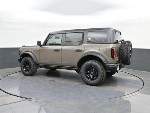 MARSH GRAY 2026 Ford Bronco Badlands