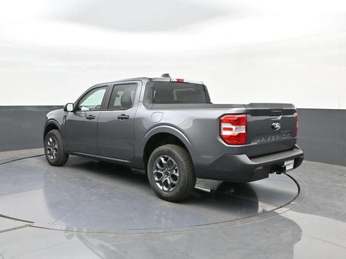 CARBONIZED GRAY METALLIC 2026 Ford Maverick XLT
