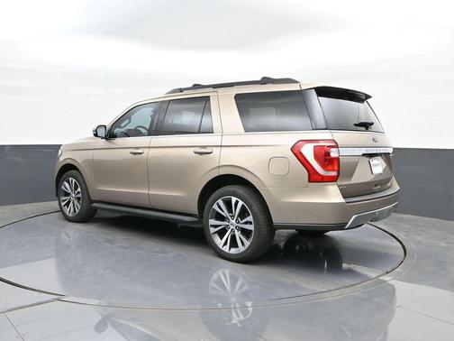 DESERT GOLD METALLIC 2020 Ford Expedition XLT