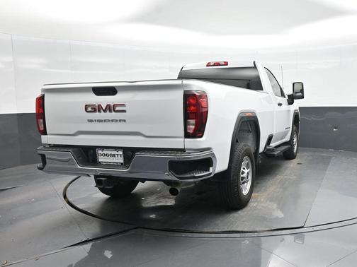 2022 GMC Sierra 2500 Pro