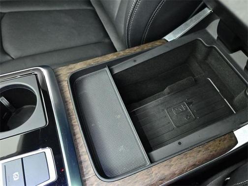 2023 Audi Q8 55 Premium