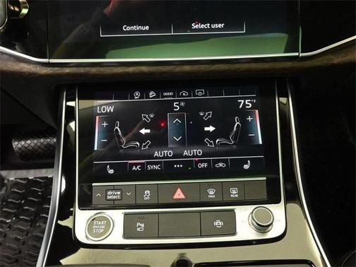 2023 Audi Q8 55 Premium