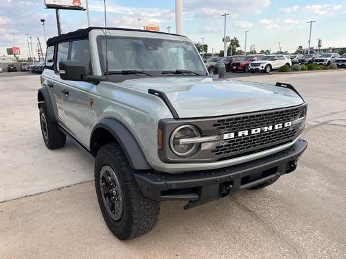 2021 Ford Bronco BADLANDS