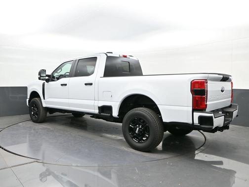 2025 Ford F-350 XL