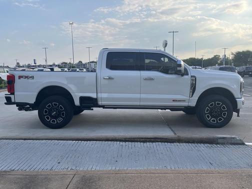 2024 Ford F-350 Platinum