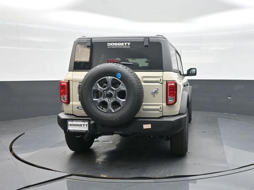 Desert Sand 2026 Ford Bronco Big Bend