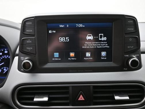 2020 Hyundai KONA SEL