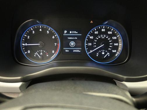 2020 Hyundai KONA SEL