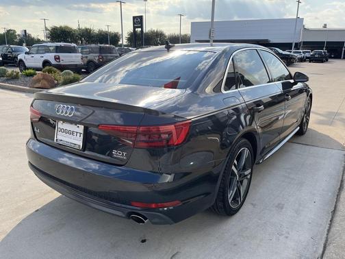 2017 Audi A4 2.0T Prestige