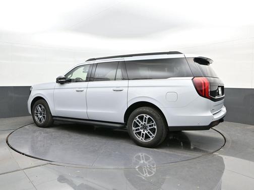 2025 Ford Expedition Max Active 4x4