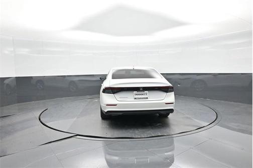 2025 Honda Accord LX 1.5T