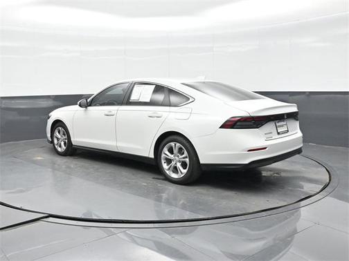 2025 Honda Accord LX 1.5T