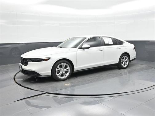 2025 Honda Accord LX 1.5T