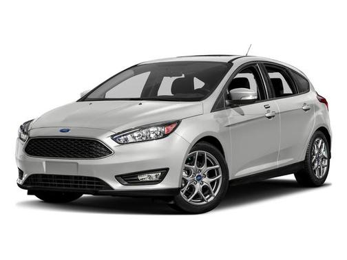 Oxford White 2017 Ford Focus SE