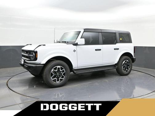 OXFORD WHITE 2026 Ford Bronco Outer Banks