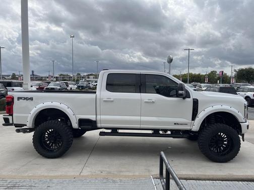 2026 Ford F-250 Lariat