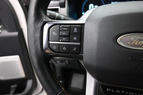 Star White Metallic Tri-Coat 2022 Ford F-150 Platinum