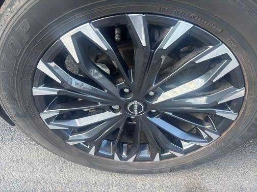 Scarlet Ember Tintcoat 2024 Nissan Rogue Platinum