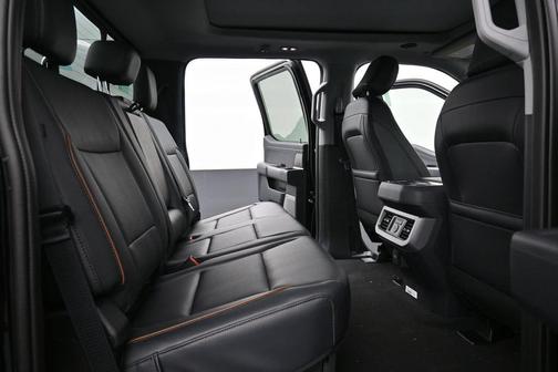 Agate Black Metallic 2027 Ford F-350 Lariat