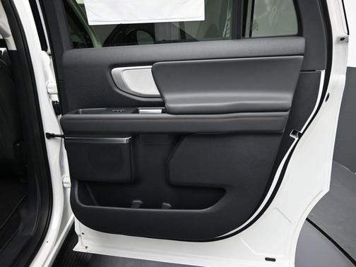 2025 Ford Expedition Max Active 4x2