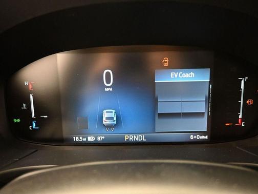 2025 Ford Escape PHEV SE