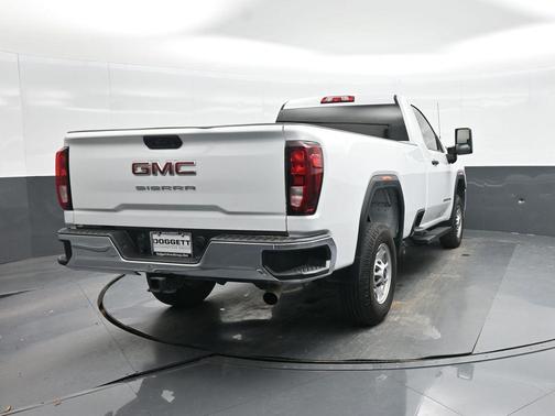 2022 GMC Sierra 2500 Pro