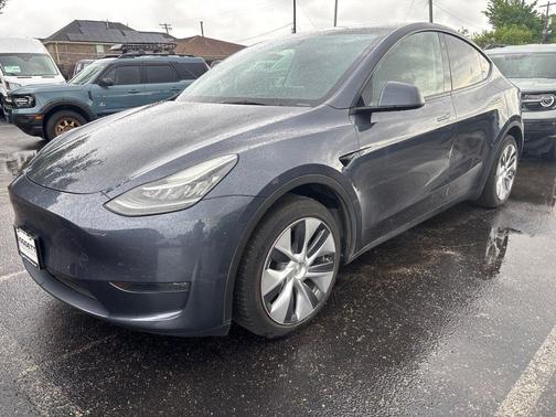Deep Blue Metallic 2023 Tesla Model Y Long Range Dual Motor All-Wheel Drive
