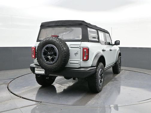 2021 Ford Bronco Badlands