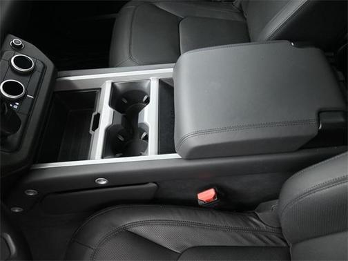 2025 Land Rover Defender P400 Sedona Red Edition