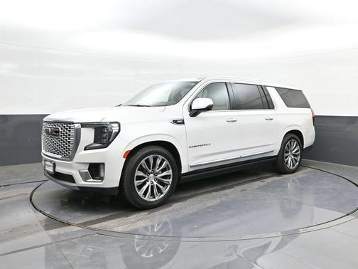 White Frost Tricoat 2021 GMC Yukon XL Denali