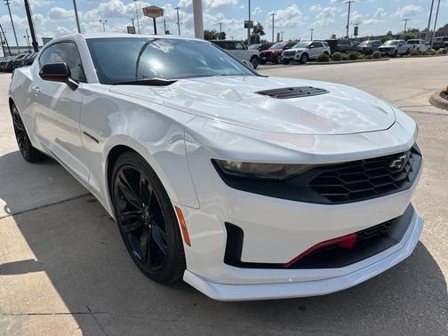 2023 Chevrolet Camaro RWD Coupe LT1
