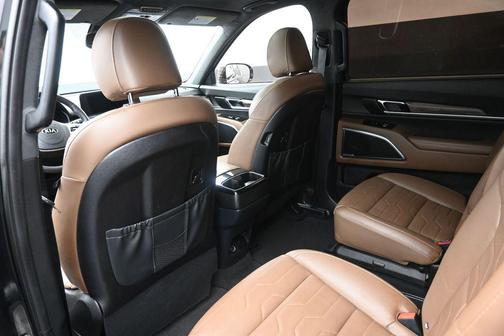Ebony Black 2021 Kia Telluride SX