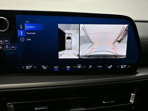 2024 Chevrolet Traverse LS