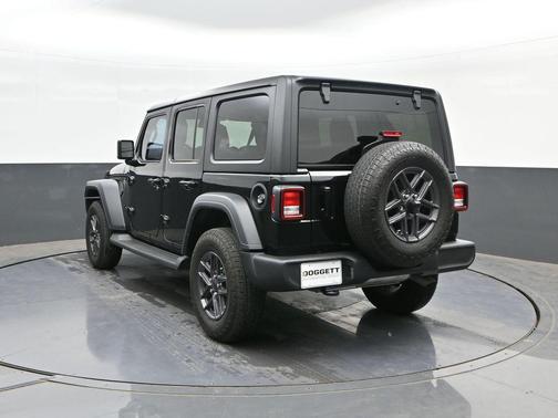 Black Clearcoat 2025 Jeep Wrangler Sport S