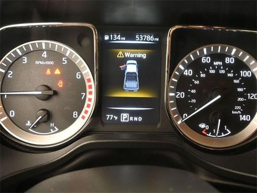 2018 Nissan Titan SV