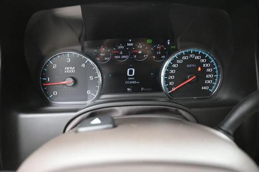 White Frost Tricoat 2019 GMC Yukon XL Denali