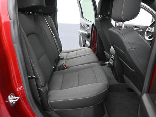 Volcanic Red Tintcoat 2024 GMC Canyon Elevation