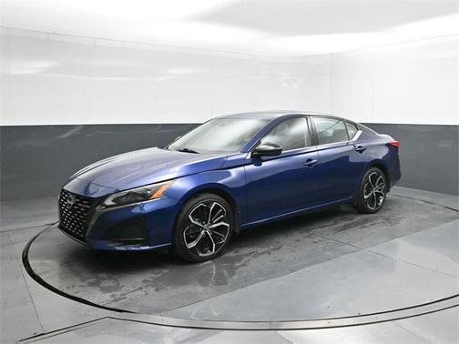 2024 Nissan Altima SR Intelligent AWD