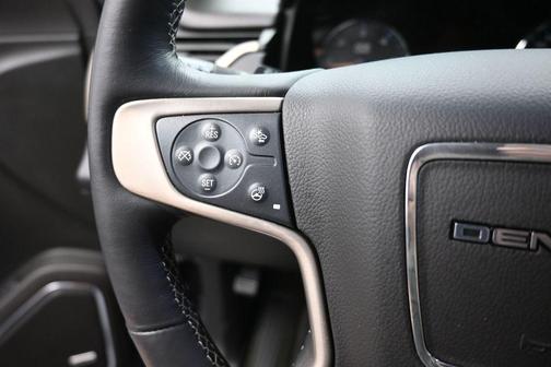 Iridium Metallic 2018 GMC Yukon XL Denali